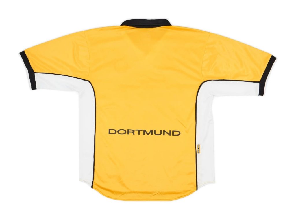 Borussia Dortmund 98-99 Local 2