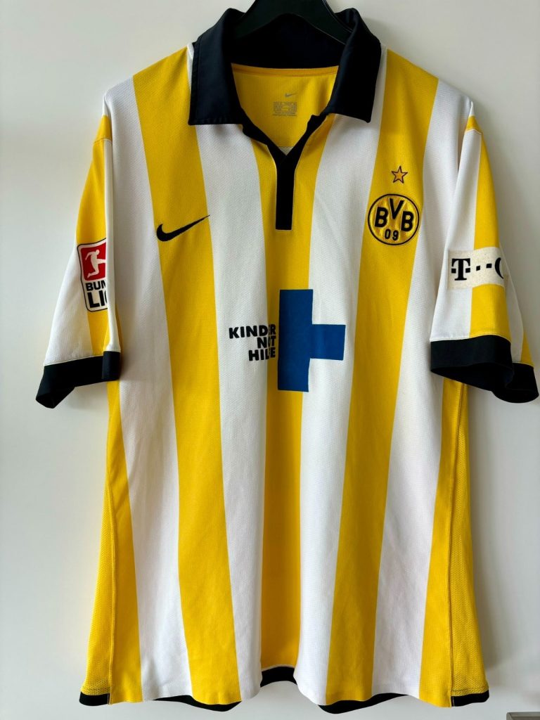 Primera equipación de Borussia Dortmund 06-07