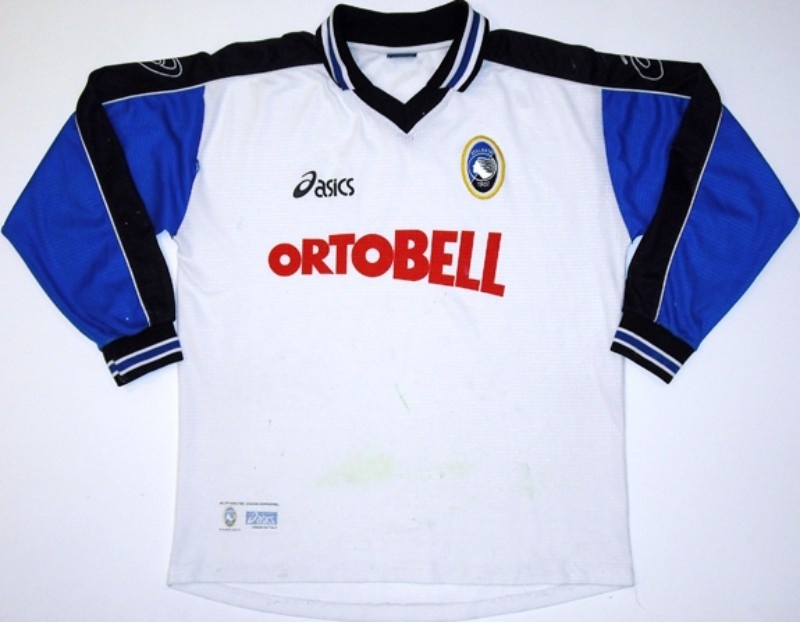 Atalanta BC 00-01 Visitante 2