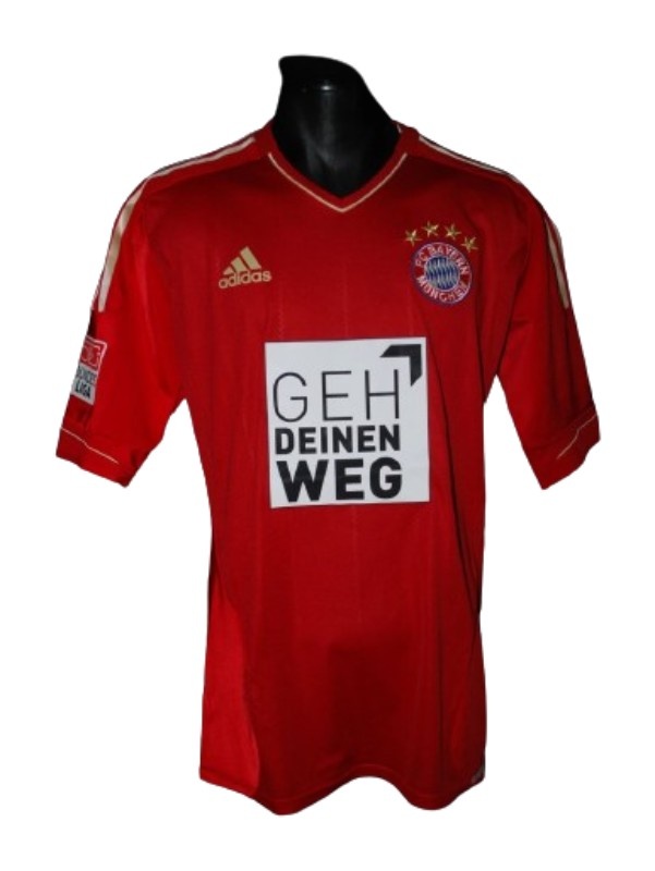Primera equipación de Bayern Múnich 12-13