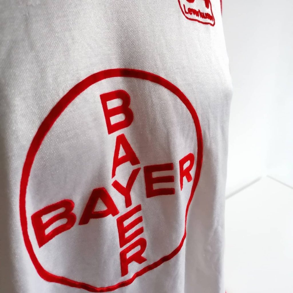 Bayer 04 Leverkusen 86-87 Local 2