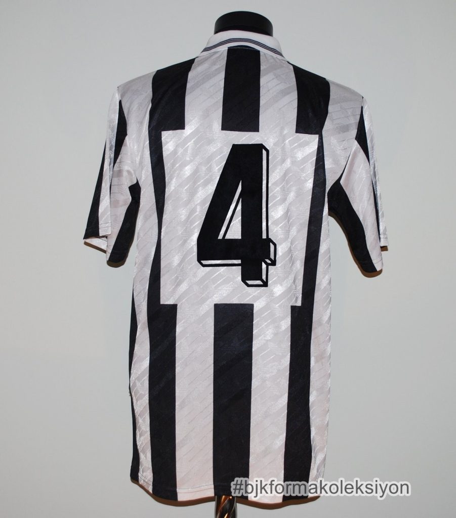 Beşiktaş 93-94 Local 2