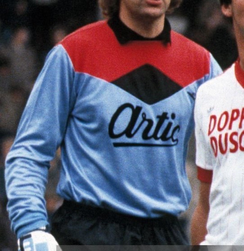 Equipación de portero de Borussia Dortmund 83-84