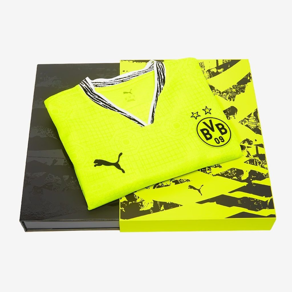 Borussia Dortmund 24-25 Especial 4