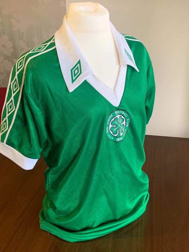 Segunda equipación de Celtic 78-79