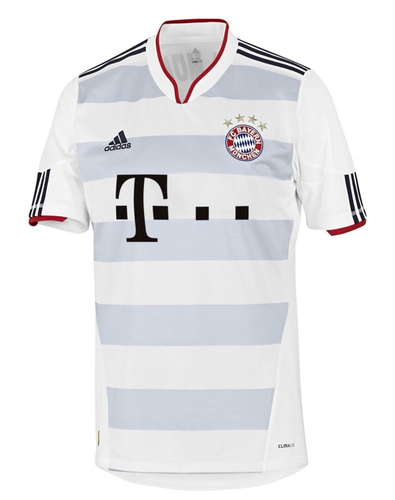 Segunda equipación de Bayern Múnich 11-12