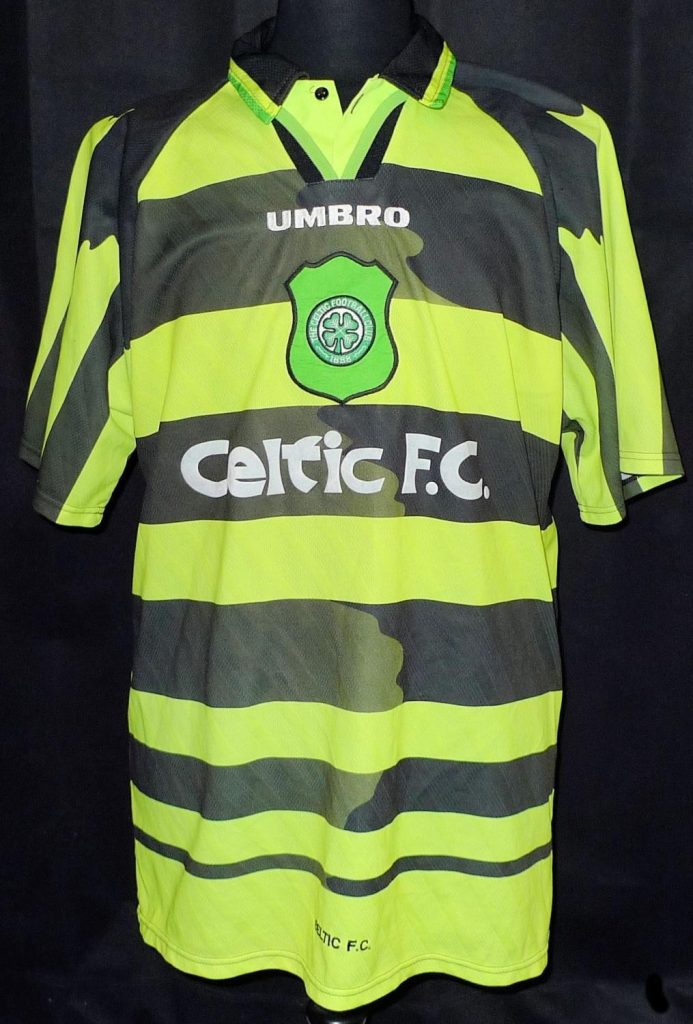 Segunda equipación de Celtic 97-98