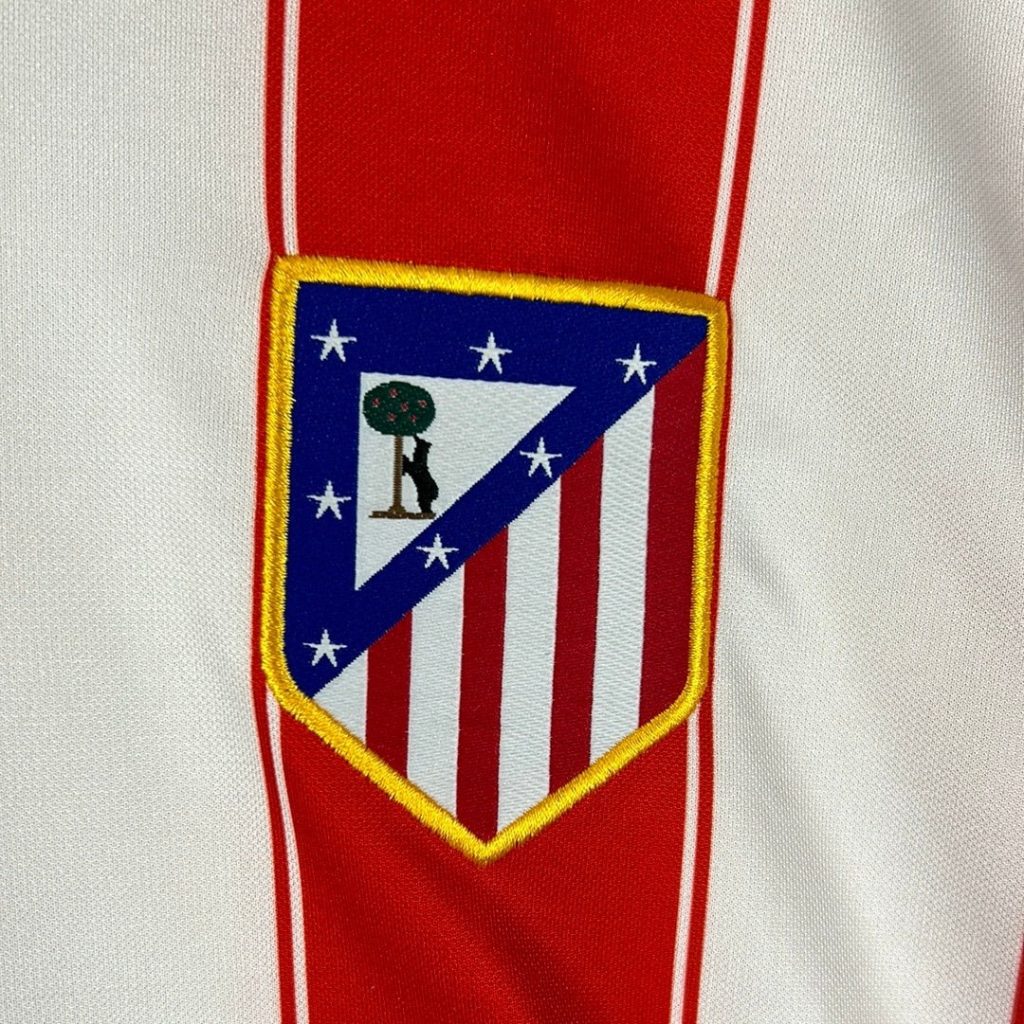 Atlético Madrid 03-04 Local 4