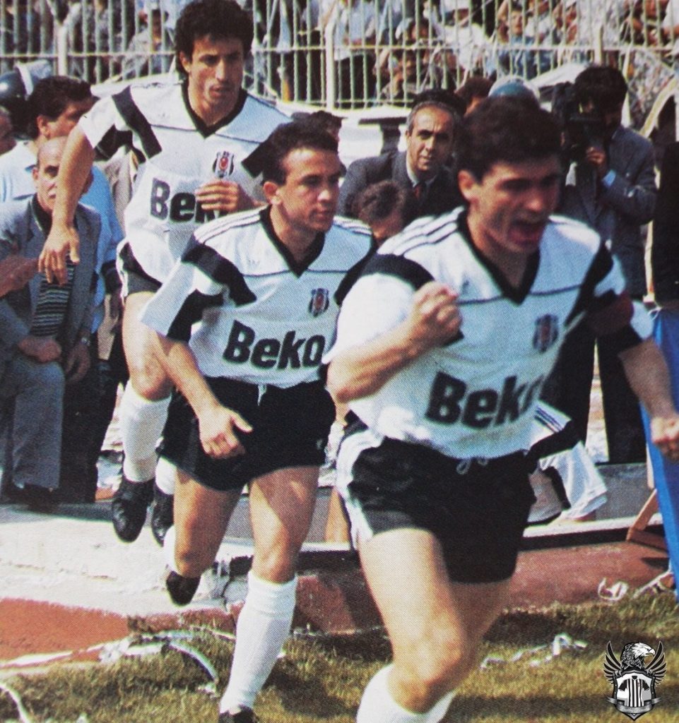 Beşiktaş 89-90 Local 4