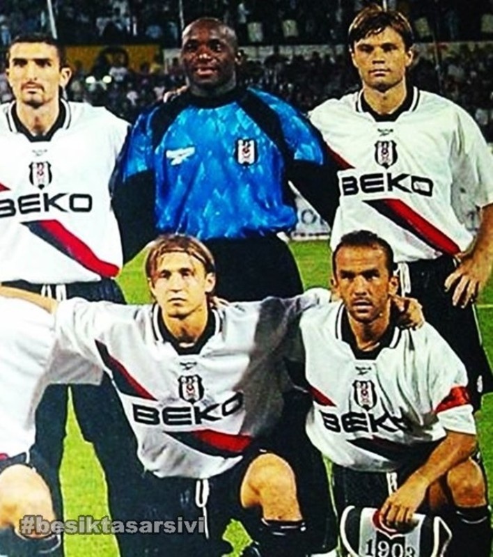 Beşiktaş 99-00 Local 3