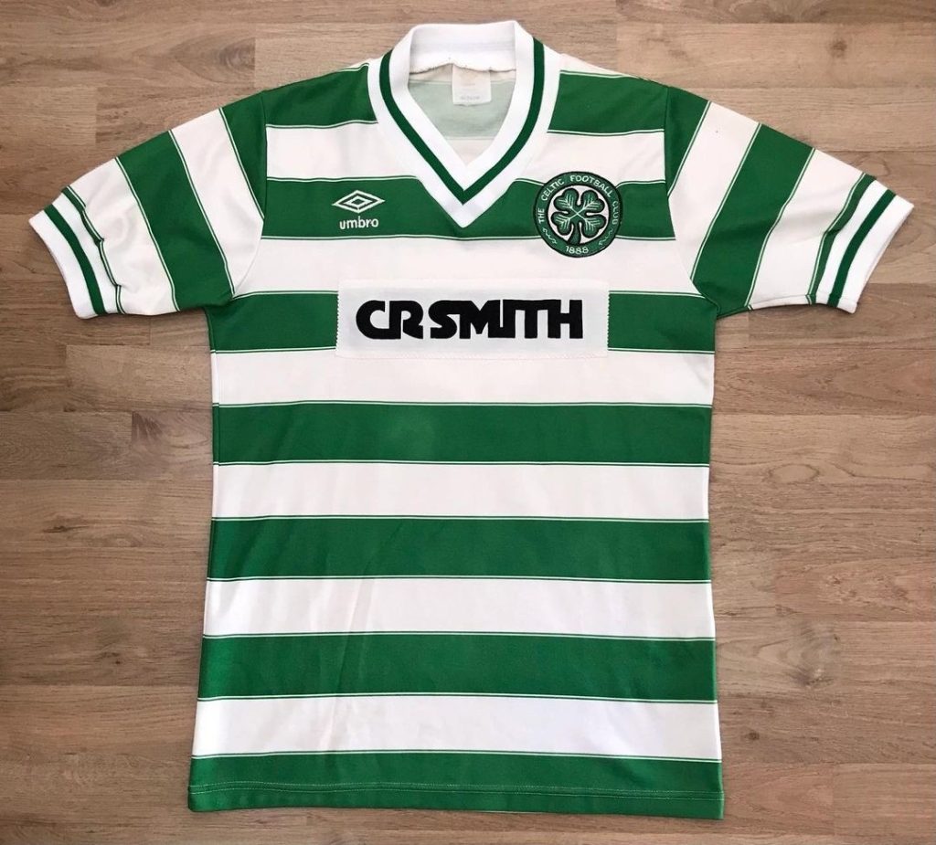 Primera equipación de Celtic 84-85