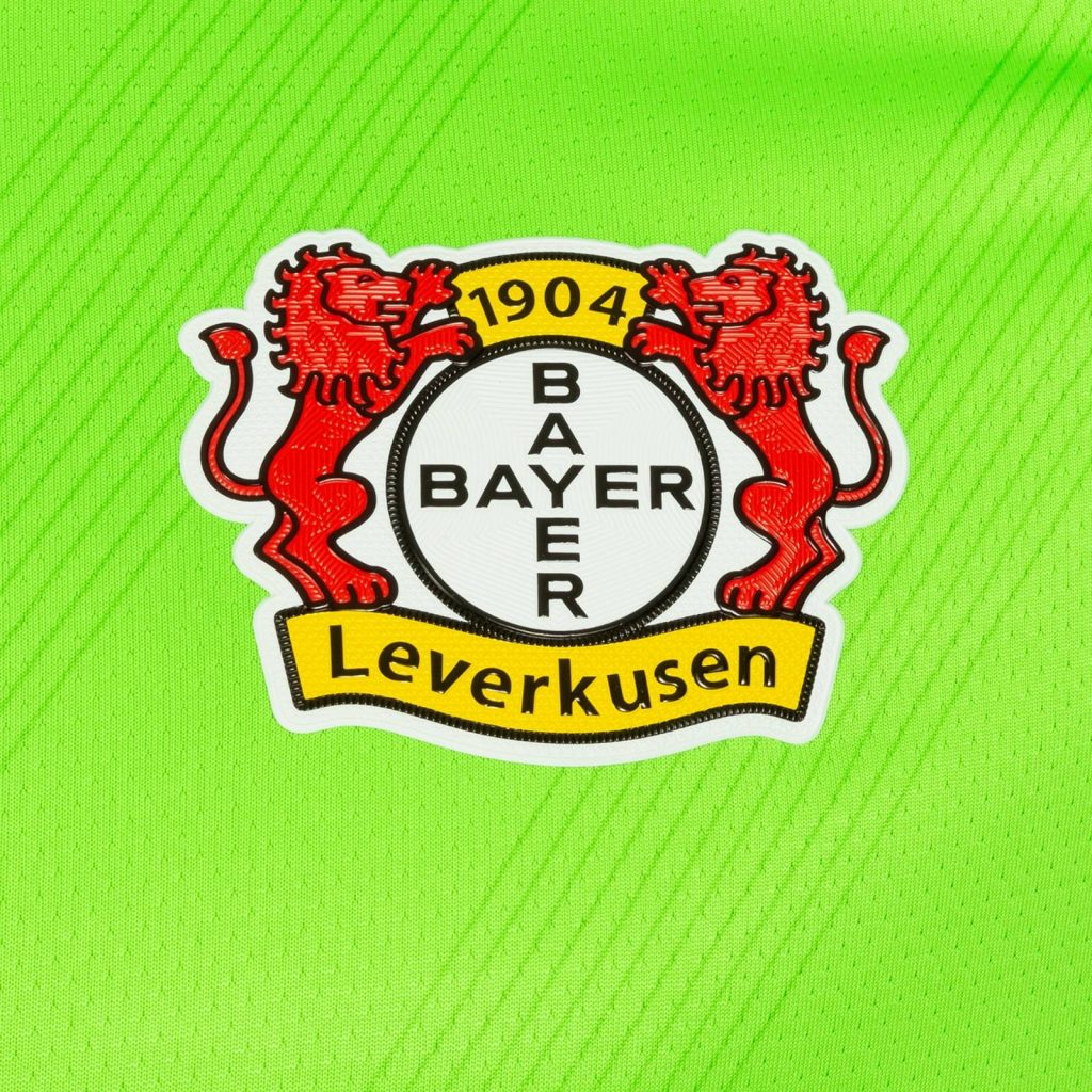Bayer 04 Leverkusen 20-21 Portero 3