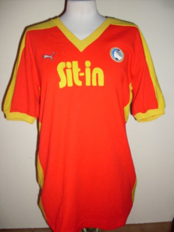 Tercera equipación de Atalanta 82-83