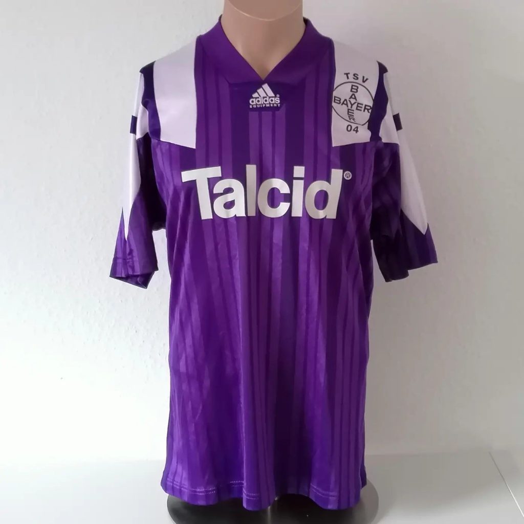 Equipación especial de Bayer Leverkusen 94-95