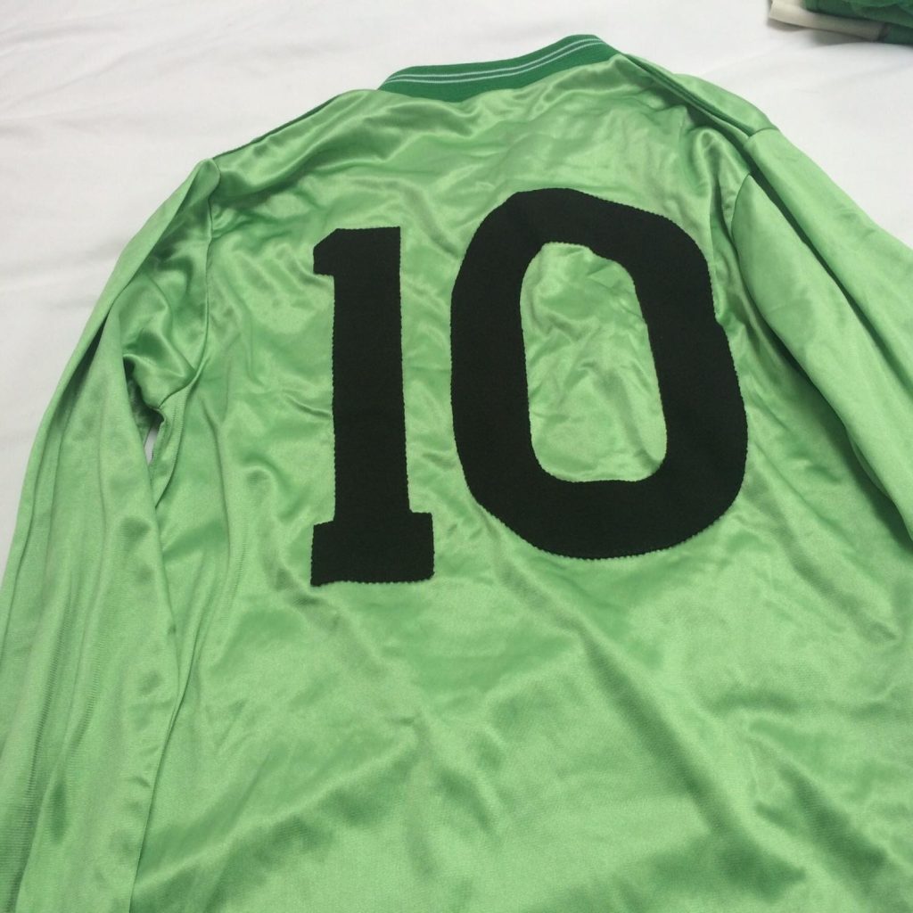 Celtic FC 83-84 Visitante 4