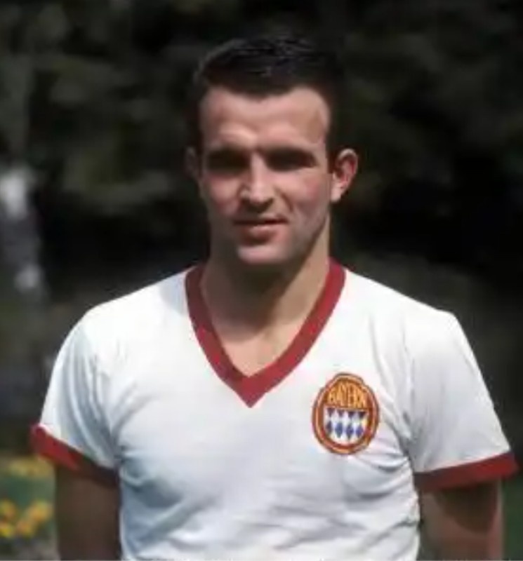 Bayern München 66-67 Local 3