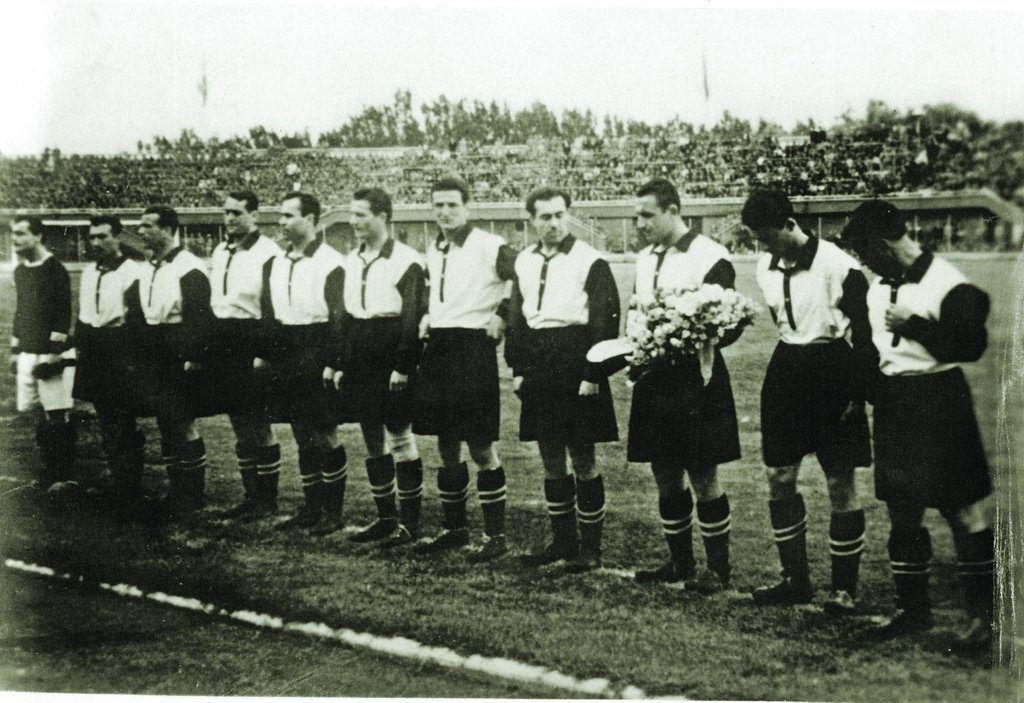 Beşiktaş 1947-48 Local 4