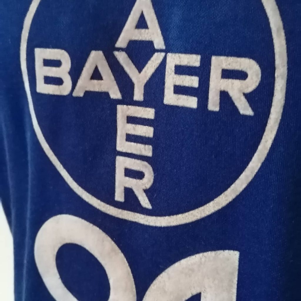 Bayer 04 Leverkusen 80-81 Tercera 2