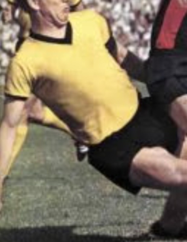 Primera equipación de Borussia Dortmund 68-69