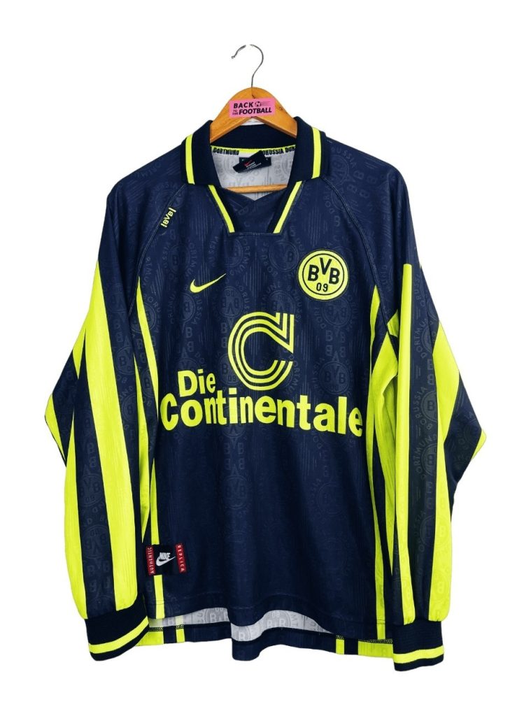 Borussia Dortmund 96-97 Visitante 2