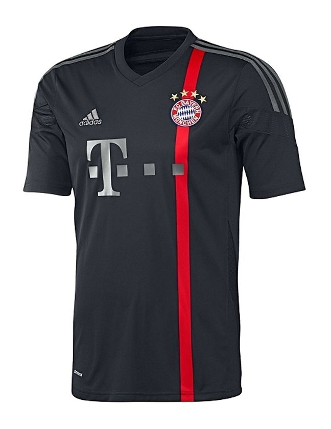 Tercera equipación de Bayern Múnich 14-15
