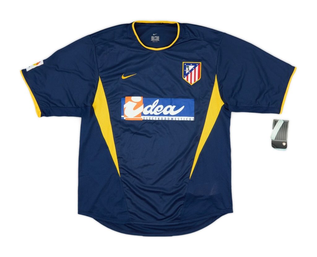 Segunda equipación de Atlético de Madrid 02-03