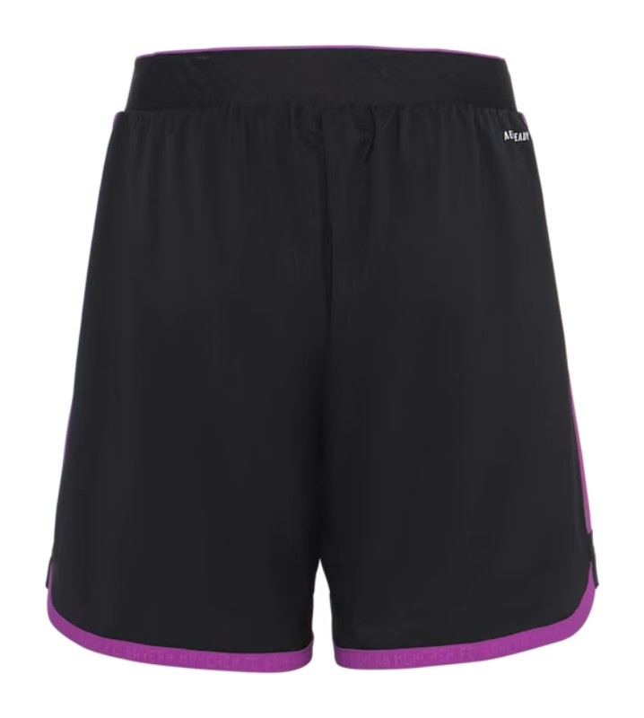 Bayern München 23-24 Visitante 4