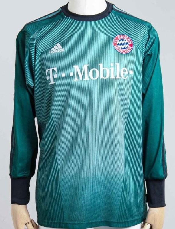 Bayern München 03-04 Portero 3