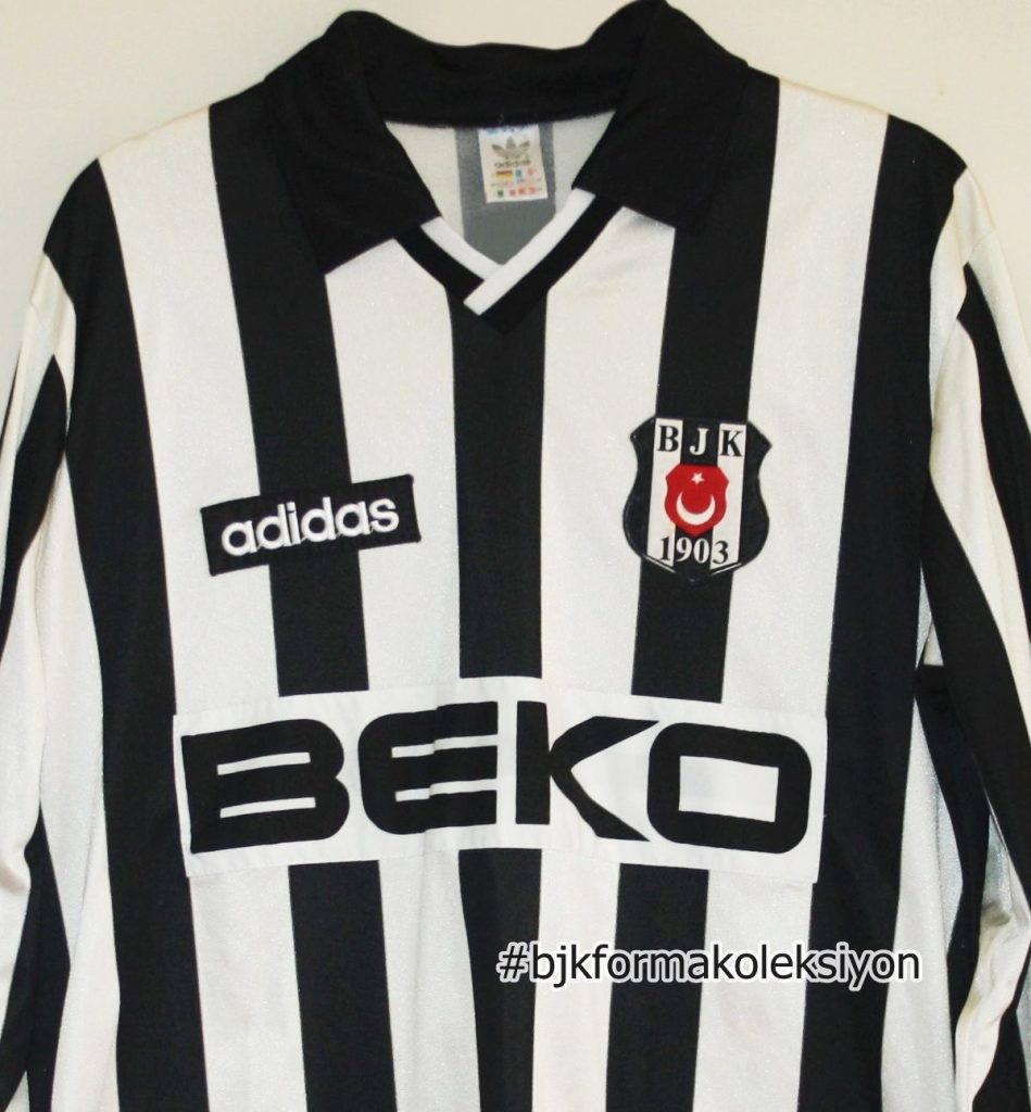 Beşiktaş 93-94 Visitante 3