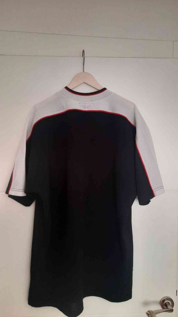 Beşiktaş 98-99 Visitante 4