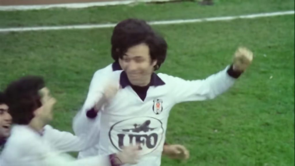 Beşiktaş 80-81 Local 2
