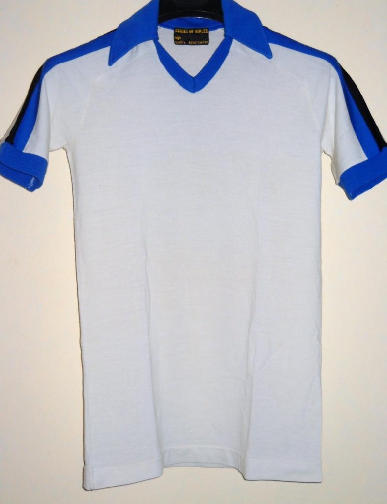 Segunda equipación de Atalanta 76-77