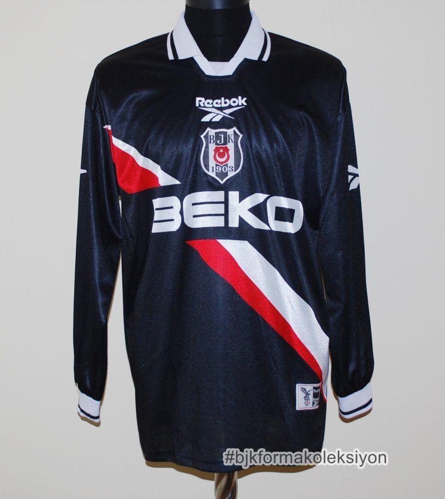 Beşiktaş 99-00 Visitante