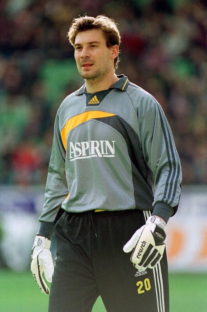 Bayer 04 Leverkusen 99-00 Portero 2