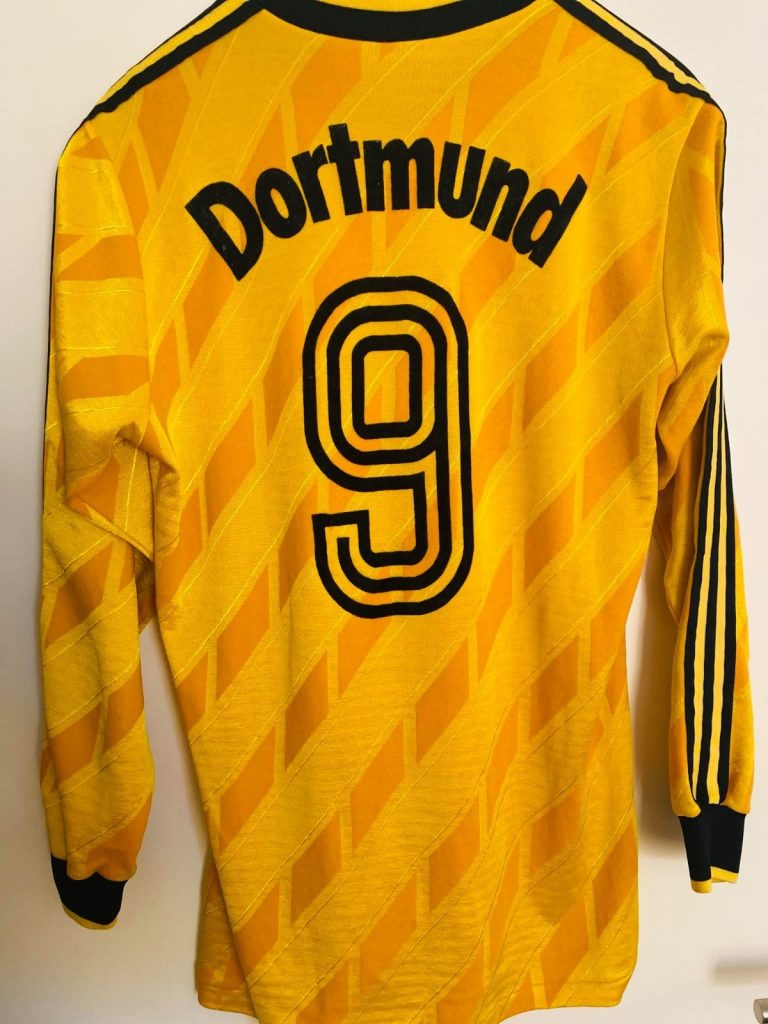 Borussia Dortmund 86-87 Local 3