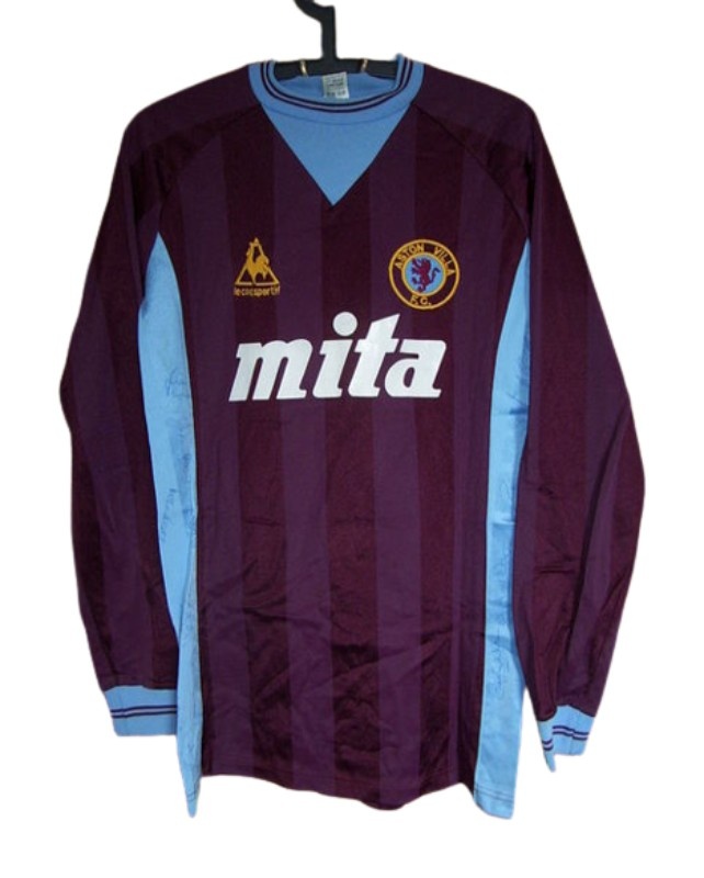 Aston Villa 84-85 Local 2