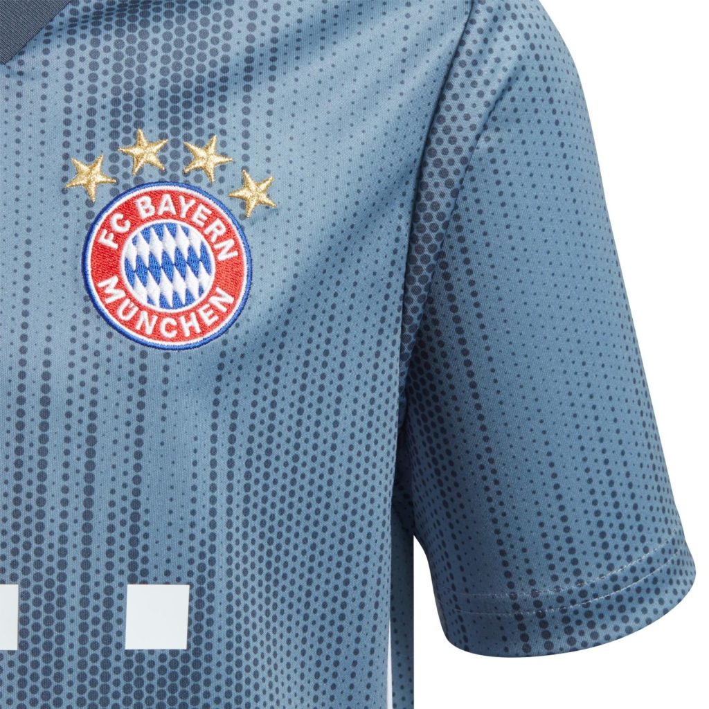 Bayern München 18-19 Tercera 3
