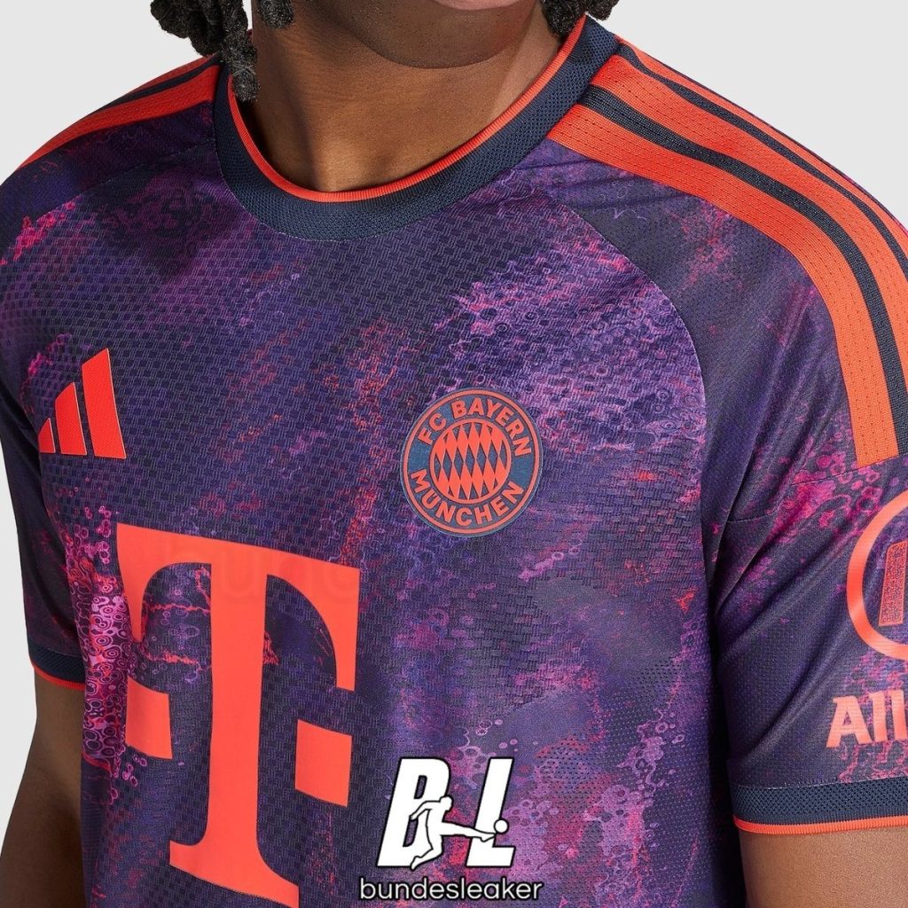 Bayern München 26-27 Tercera 4