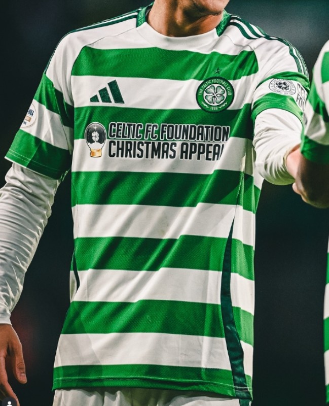 Primera equipación de Celtic 24-25