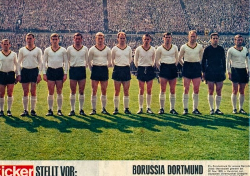 Segunda equipación de Borussia Dortmund 65-66