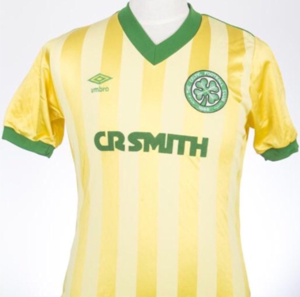 Tercera equipación de Celtic 84-85