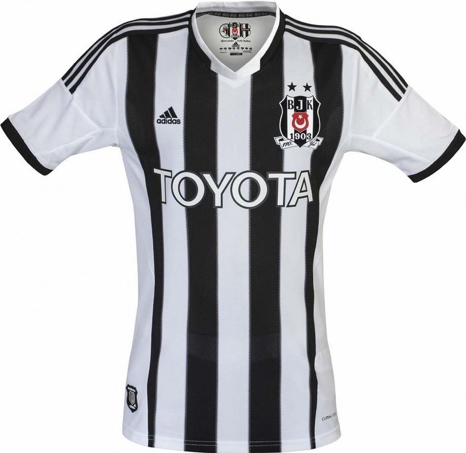 Primera equipación de Besiktas 13-14