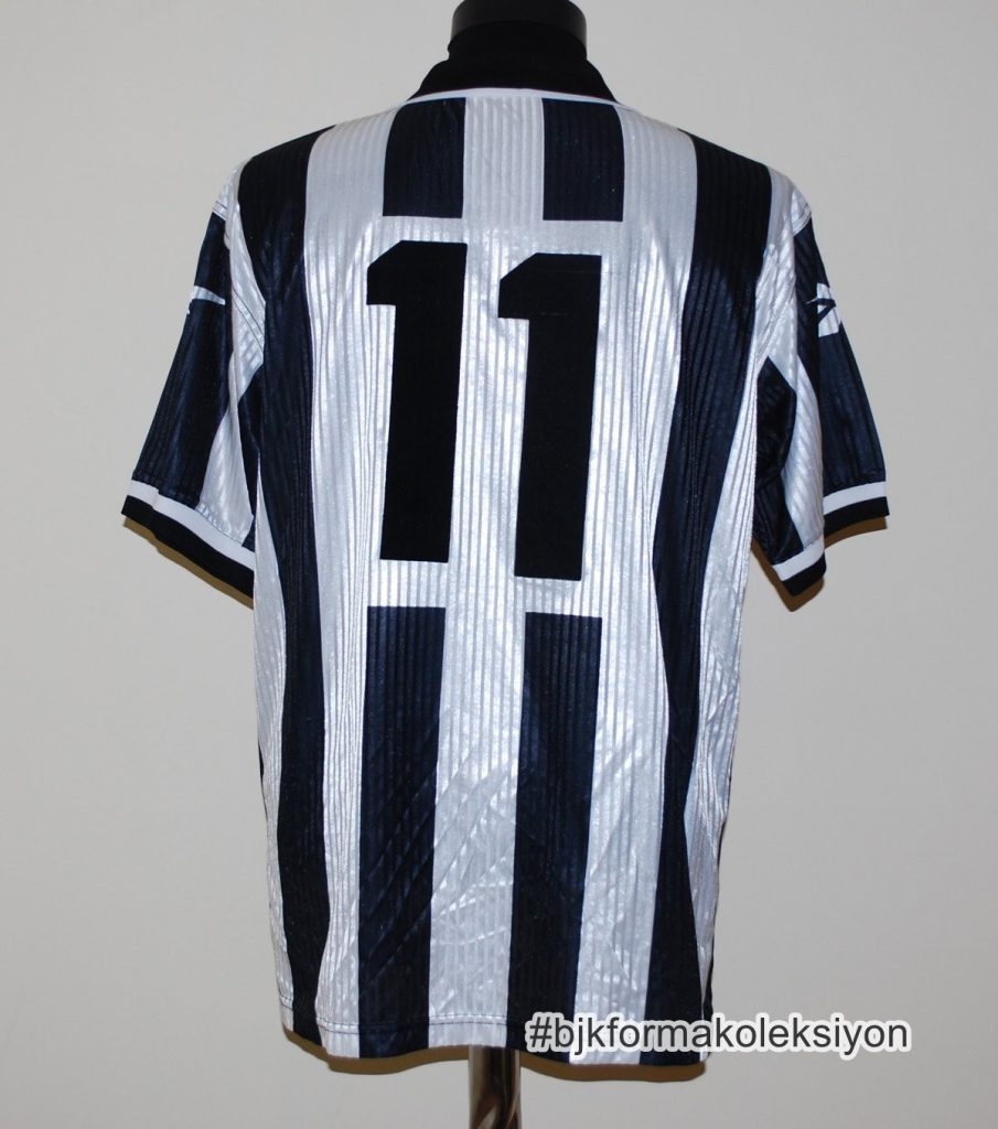 Beşiktaş 99-00 Local 2