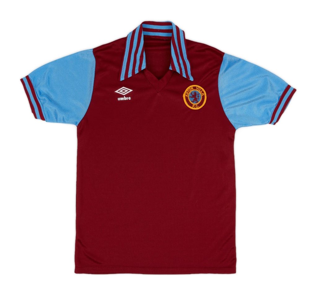 Primera equipación de Aston Villa 76-77