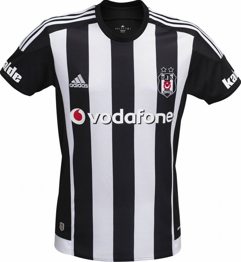 Segunda equipación de Besiktas 15-16