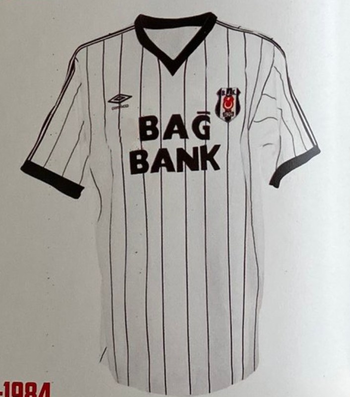 Primera equipación de Besiktas 83-84