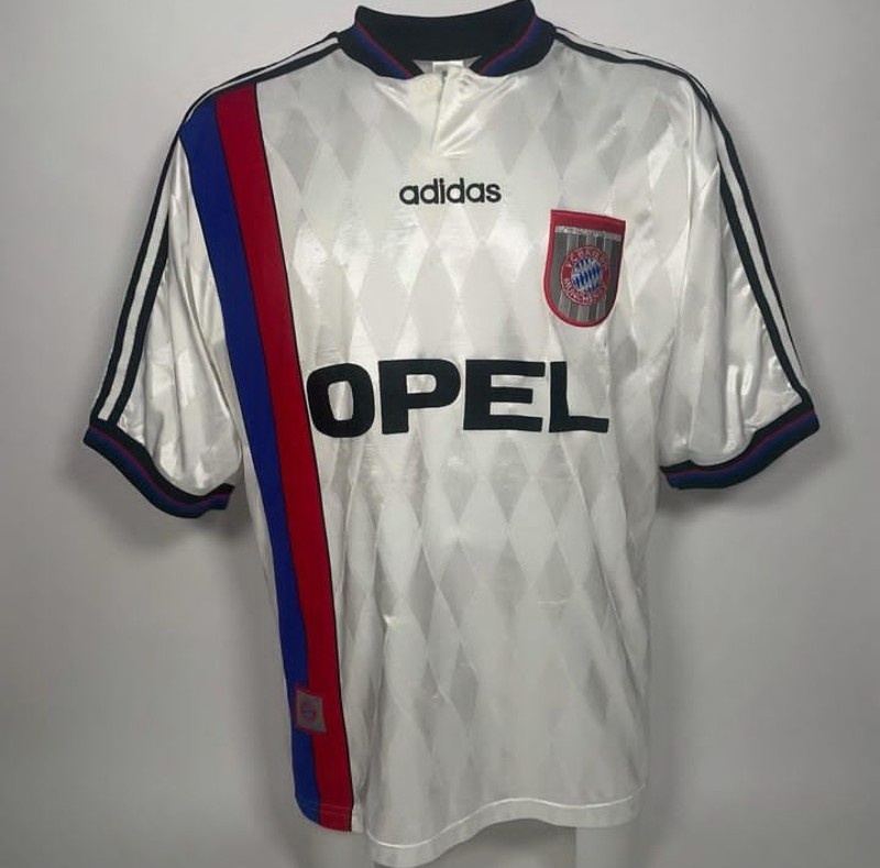Equipación especial de Bayern Múnich 95-96