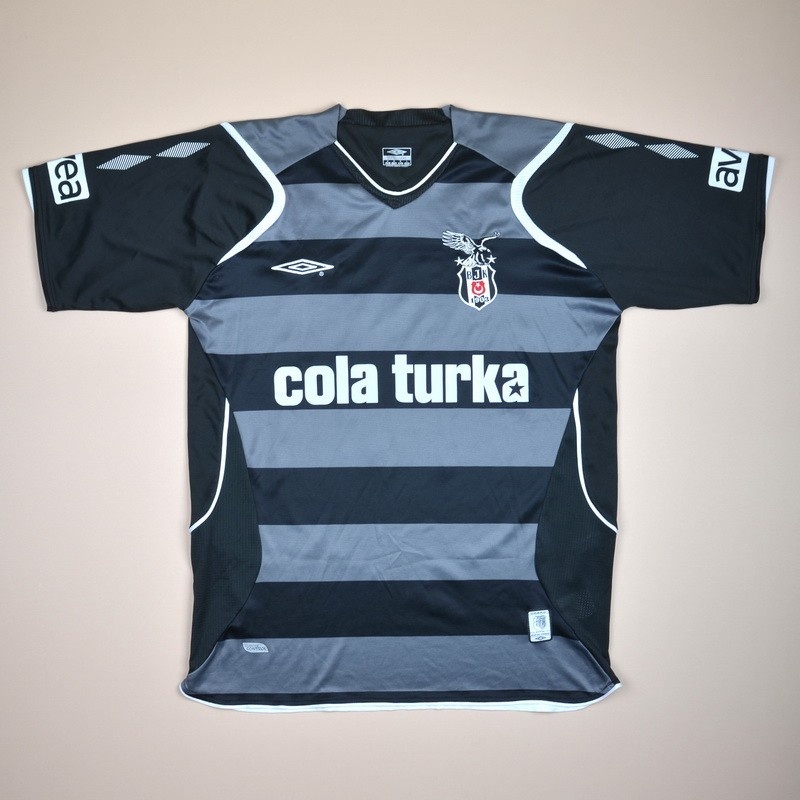 Beşiktaş 08-09 Tercera 2