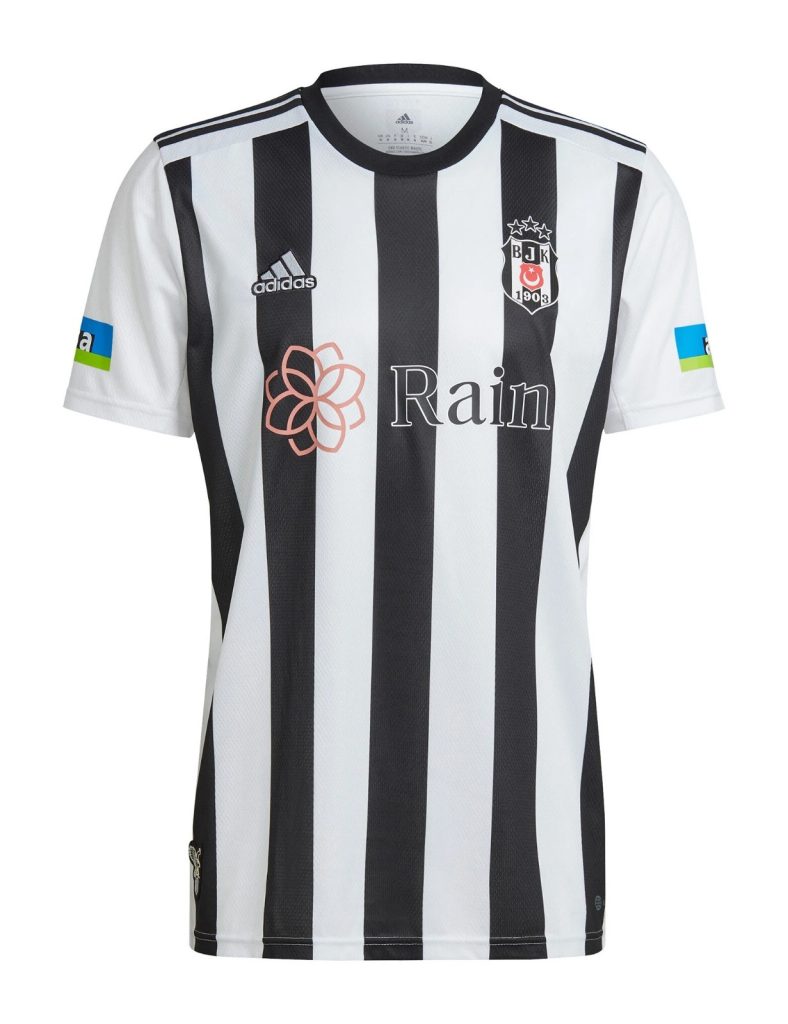 Segunda equipación de Besiktas 22-23