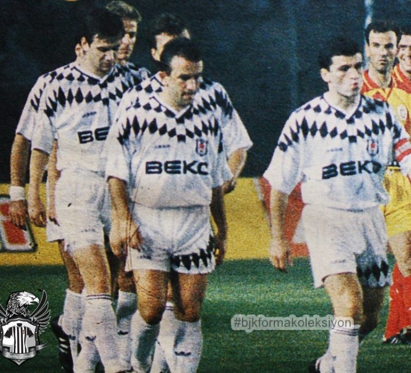 Beşiktaş 93-94 Local 4